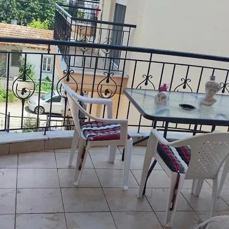 Flogita Apartment Flogita